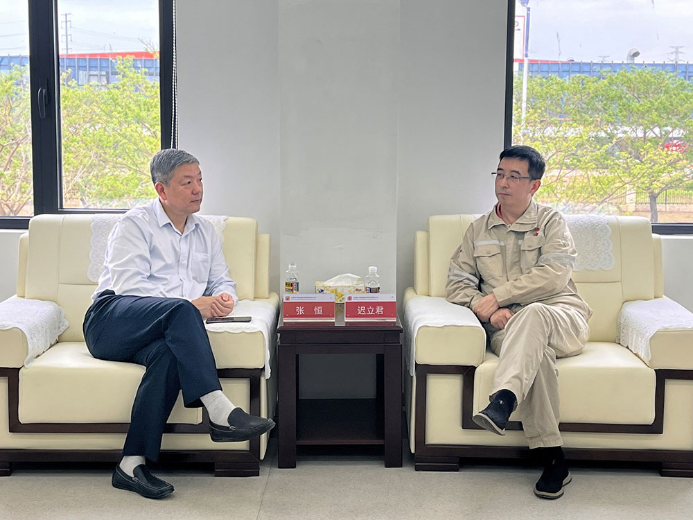 張恒董事長(zhǎng)到大唐?？谔烊粴獍l(fā)電一期工程項(xiàng)目監(jiān)理部調(diào)研慰問