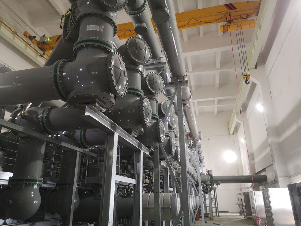 潘集電廠一期工程500kV GIS設備倒送電一次受電成功